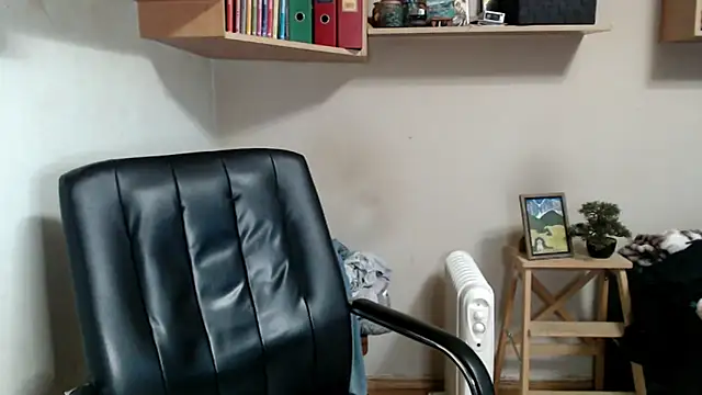 katemodel online show from 13, 3, 2026