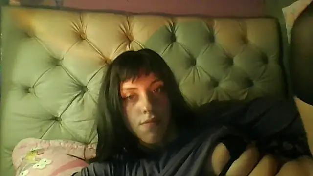 Snapshot of mimi_miauu chatting on 6, 5, 2026 mimi miauu online show from 6, 5, 2026