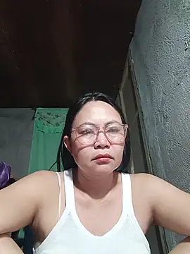 hotpinay 45 online show from 13, 4, 2026