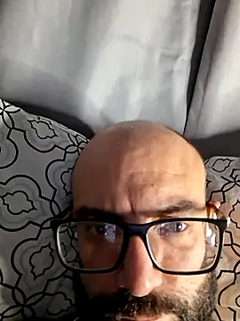 Snapshot of Robsonitj90 chatting on 11, 6, 2026 Robsonitj90 online show from 11, 6, 2026