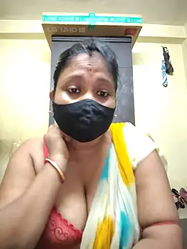 Curvy Trisha online show from 11, 6, 2026