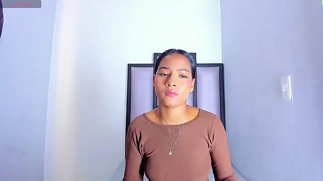 Snapshot of AyshelDoll1 chatting on 7, 5, 2026 AyshelDoll1 online show from 7, 5, 2026