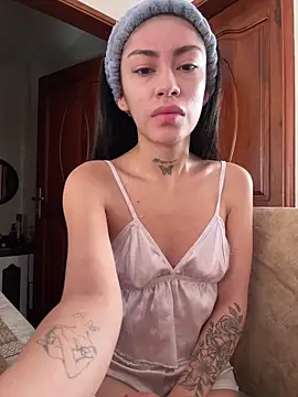 Bonny Eva online show from 6, 2, 2026