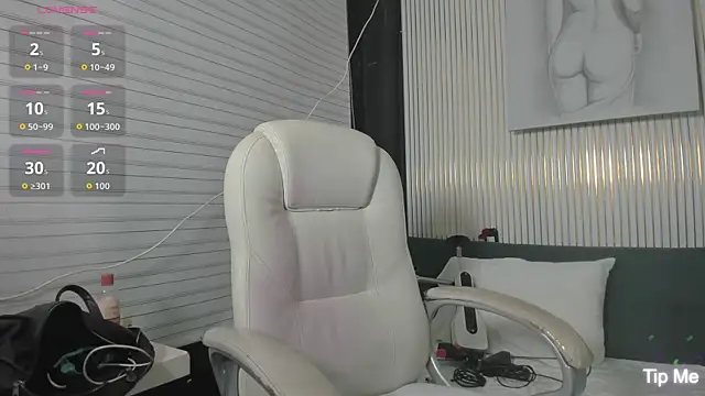 VenusColeman  online show from 28, 2, 2026