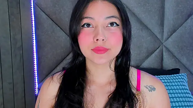 AnnieRouse   online show from 29, 3, 2026