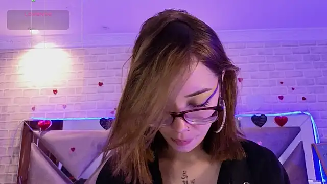 HarperrWest online show from 11, 4, 2026