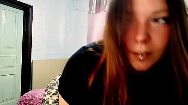 NotYourDoll online show from 19, 5, 2026