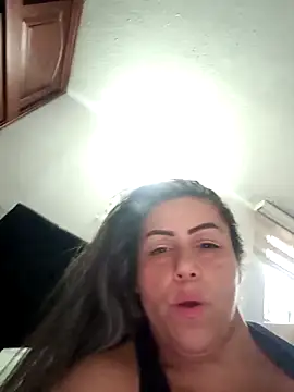 Snapshot of maynor_1998 chatting on 6, 3, 2026 maynor 1998 online show from 6, 3, 2026