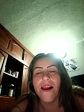 Snapshot of maynor_1998 chatting on 11, 3, 2026 maynor 1998 online show from 11, 3, 2026