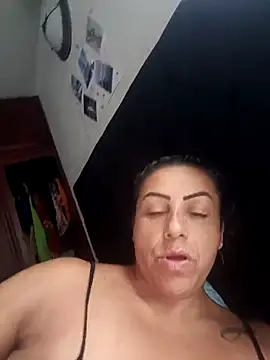 Snapshot of maynor_1998 chatting on 11, 4, 2026 maynor 1998 online show from 11, 4, 2026