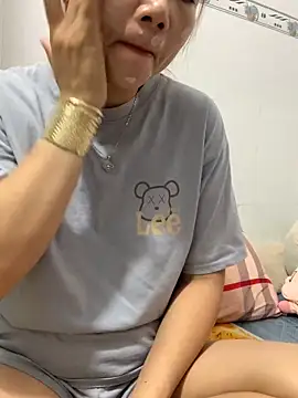 Baby-lovely69 online show from 9, 2, 2026