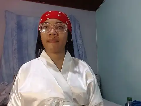 Snapshot of Sexy_Supermomm chatting on 26, 2, 2026 Sexy Supermomm online show from 26, 2, 2026