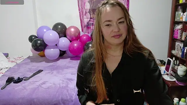 Snapshot of Tammy_Parker chatting on 6, 6, 2026 Tammy Parker online show from 6, 6, 2026