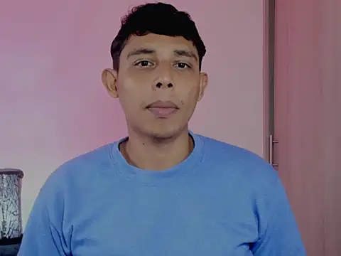 Snapshot of nilo2021 chatting on 25, 3, 2026 nilo2021 online show from 25, 3, 2026