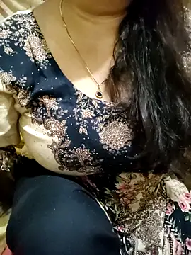 Snapshot of PARI51 chatting on 14, 6, 2026 PARI51 online show from 14, 6, 2026