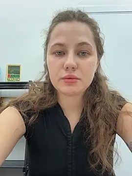 AsynaYuuki online show from 1, 4, 2026