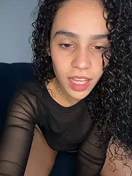 SirenStell0 online show from 17, 4, 2026