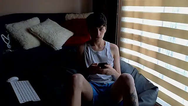 Snapshot of mrpicklesx23 chatting on 2, 2, 2026 mrpicklesx23 online show from 2, 2, 2026