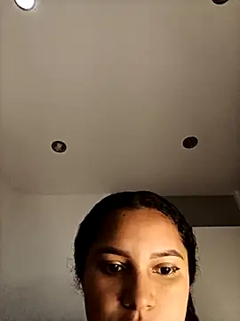 Snapshot of LiaRose- chatting on 8, 4, 2026 LiaRose- online show from 8, 4, 2026