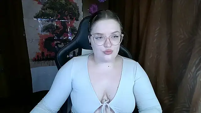 Teasing Dora online show from 26, 2, 2026