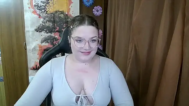 Teasing Dora online show from 19, 4, 2026