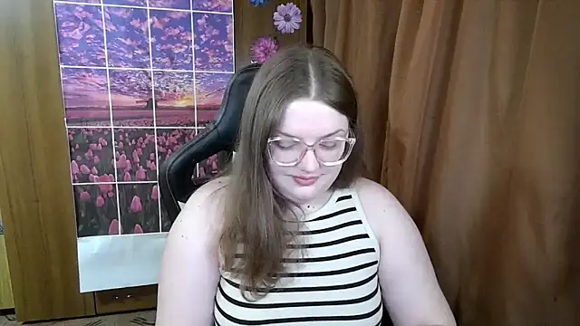 Snapshot of Teasing_Dora chatting on 29, 4, 2026 Teasing Dora online show from 29, 4, 2026