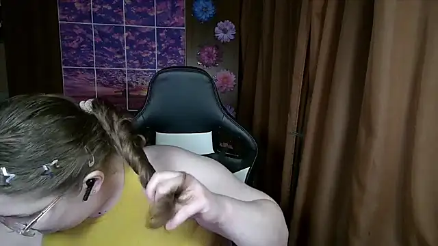 Snapshot of Teasing_Dora chatting on 17, 5, 2026 Teasing Dora online show from 17, 5, 2026