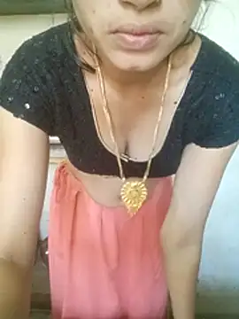 khushi rawat online show from 8, 2, 2026