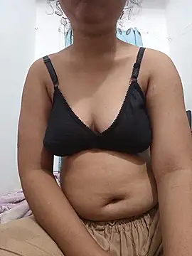 Snapshot of Sexy_--2 chatting on 13, 5, 2026 Sexy --2 online show from 13, 5, 2026