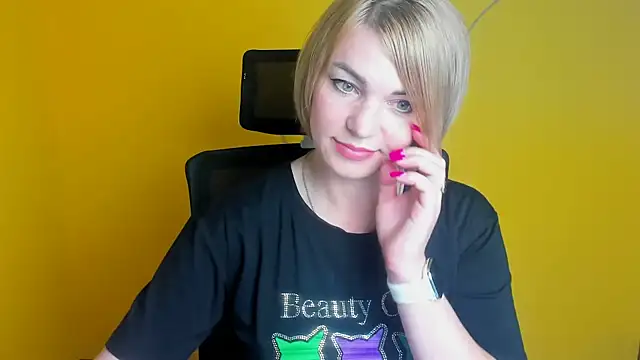 CuttieEmma online show from 1, 7, 2026