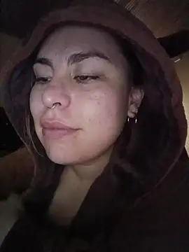 Snapshot of Kennya_Rodriguez chatting on 16, 11, 2025 Kennya Rodriguez online show from 16, 11, 2025