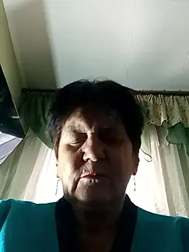 Snapshot of IrchykLove chatting on 3, 2, 2026 IrchykLove online show from 3, 2, 2026