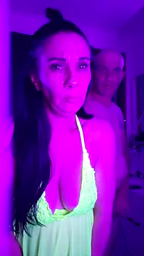 SweetValleyHotwife online show from 11, 3, 2026