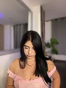  HannahFox  online show from 23, 6, 2026