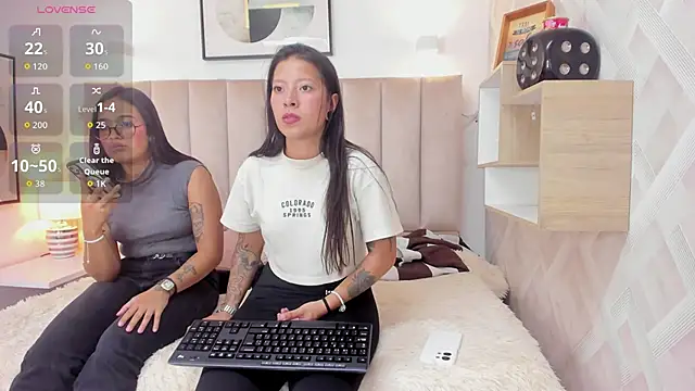 Snapshot of double_temptation_ chatting on 11, 6, 2026 double temptation online show from 11, 6, 2026