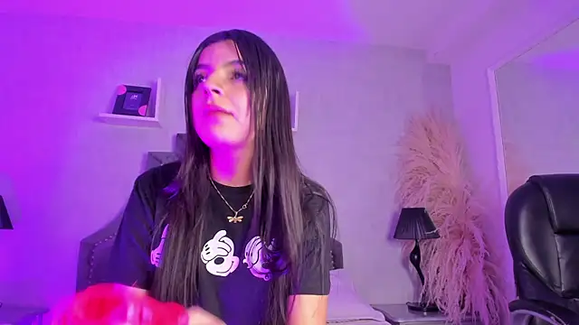 KarelyMitchel online show from 21, 2, 2026