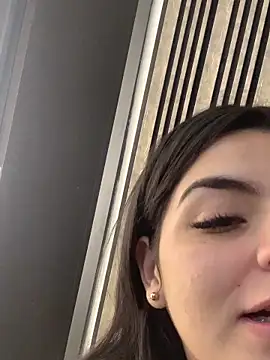 KarelyMitchel online show from 12, 4, 2026