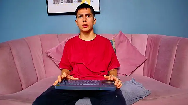 Aron pulse online show from 1, 4, 2026