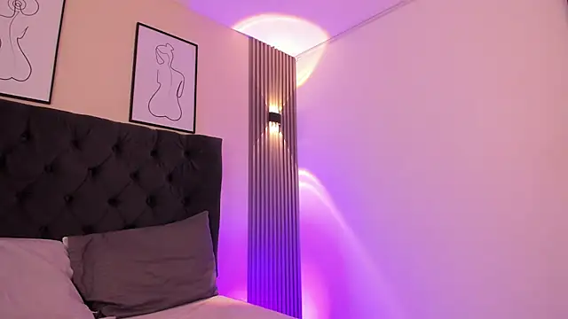 SARHA ANTONELLI online show from 17, 3, 2026