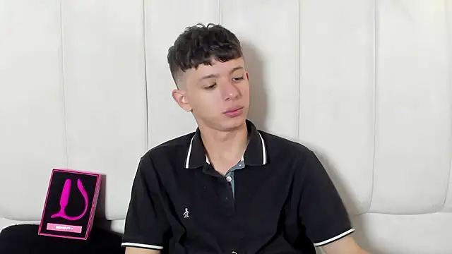 Snapshot of David_Roy_ chatting on 26, 2, 2026 David Roy online show from 26, 2, 2026