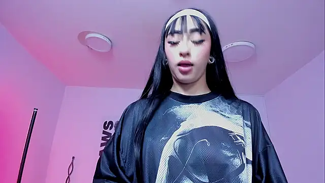 Maddie Rosee online show from 24, 2, 2026