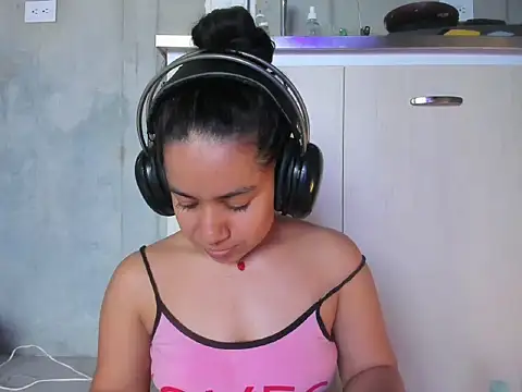 chiarafustox online show from 25, 6, 2026