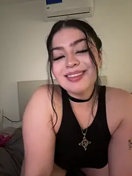 lolaaculaa online show from 22, 2, 2026