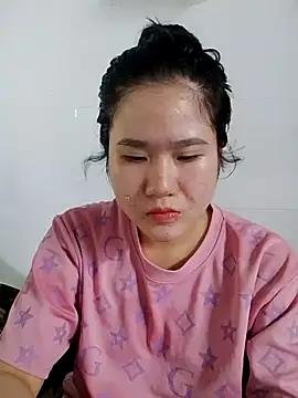 Baby-sweetboobs20 online show from 18, 4, 2026