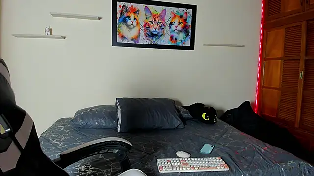 Snapshot of meredit_cris23 chatting on 12, 2, 2026 meredit cris23 online show from 12, 2, 2026