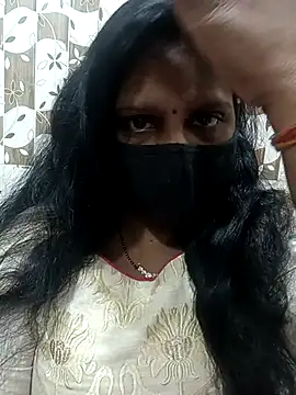 Snapshot of Parul-009 chatting on 3, 2, 2026 Parul-009 online show from 3, 2, 2026