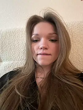 Snapshot of StreetSquirt chatting on 28, 5, 2026 StreetSquirt online show from 28, 5, 2026