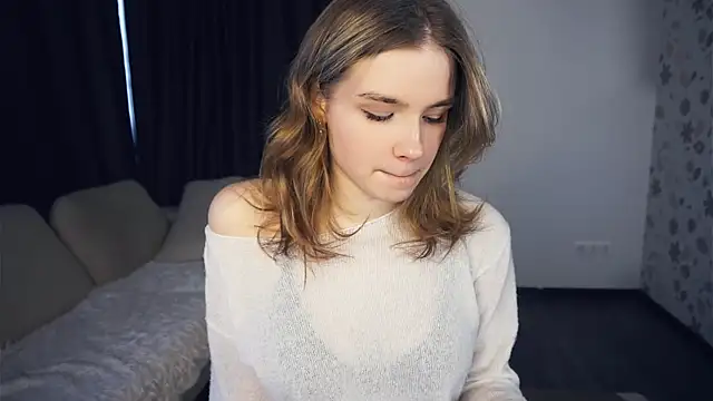 Snapshot of EarthaStinett chatting on 6, 2, 2026 EarthaStinett online show from 6, 2, 2026