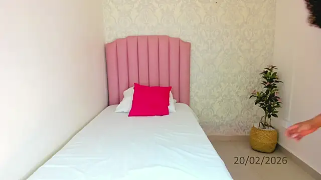 Brit weston online show from 20, 2, 2026