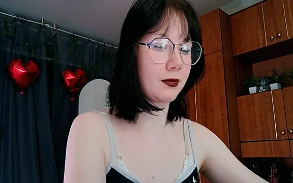 Snapshot of marty_bree chatting on 25, 2, 2026 marty bree online show from 25, 2, 2026